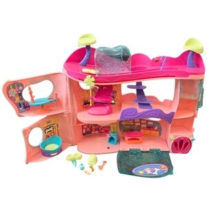 Littlest Pet Shop Adoption Centre Playset (2008) with Accessories